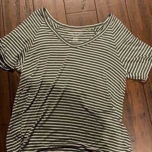 American Eagle striped shirt